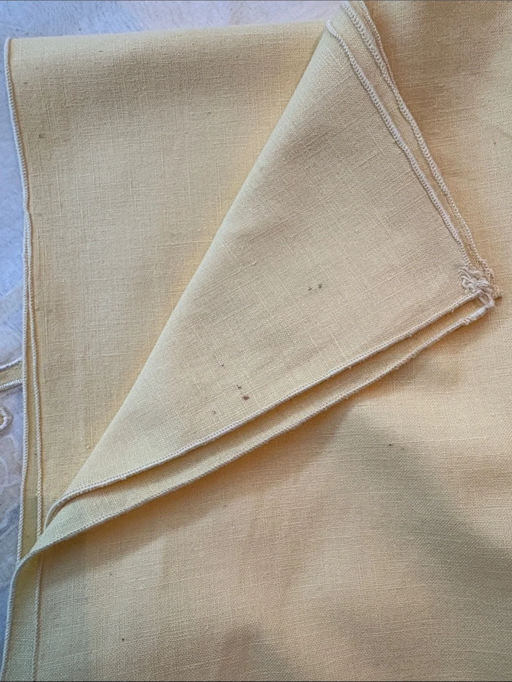 VINTAGE LINEN TABLE CLOTH Size: 50” Wide x 69” Long
